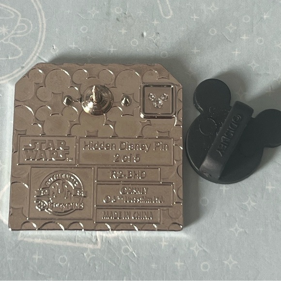 Disney Parks Star Wars Droid R2-BHD Hidden Disney Pin - Picture 3 of 3